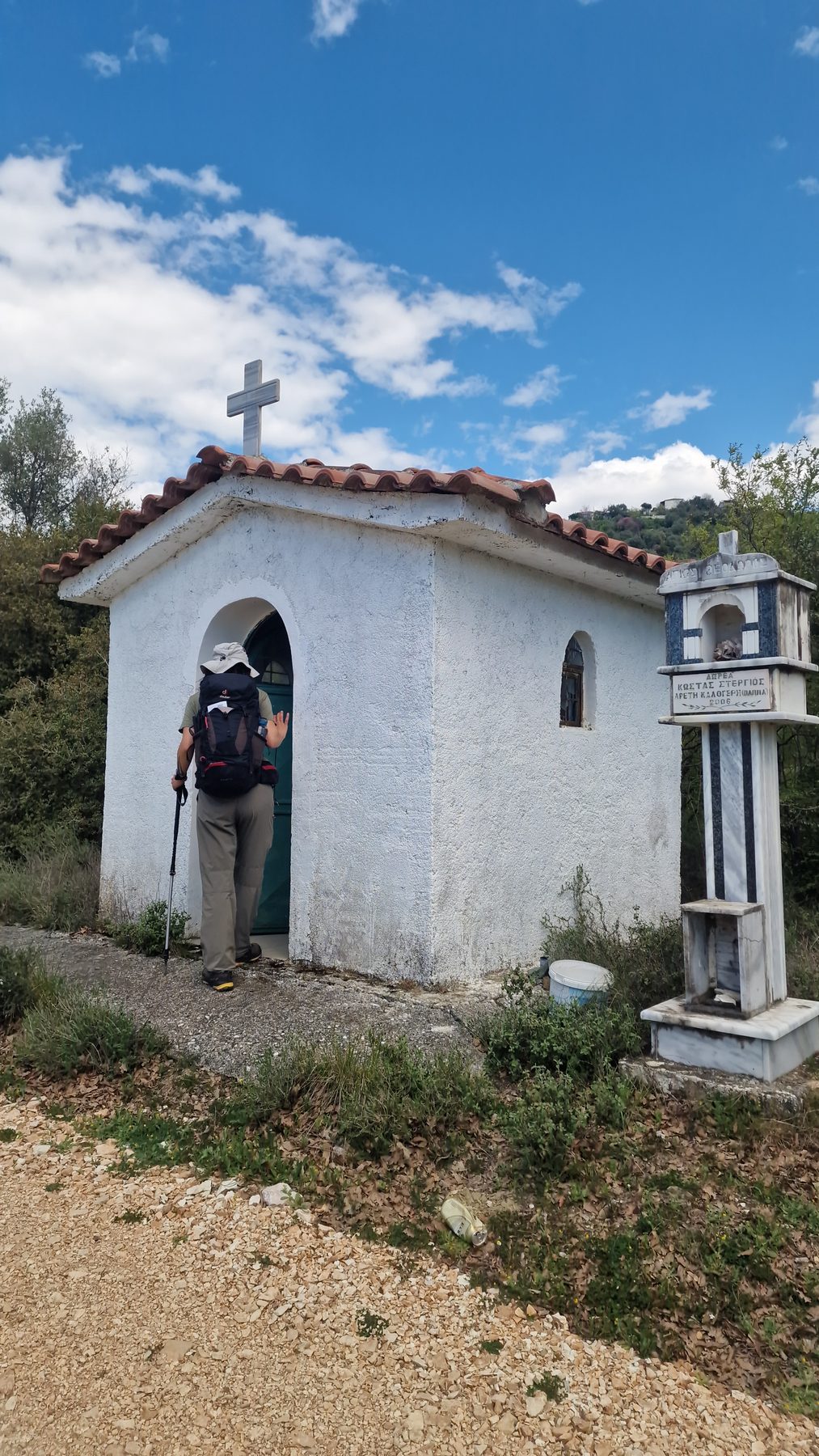 A whitewashed chapel on the route