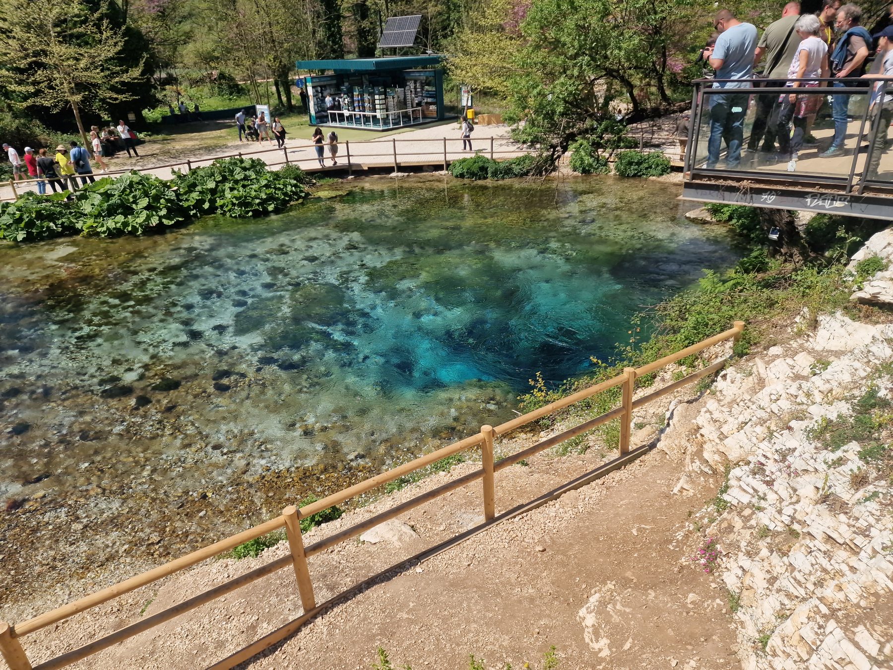 The Blue Eye spring near the trail