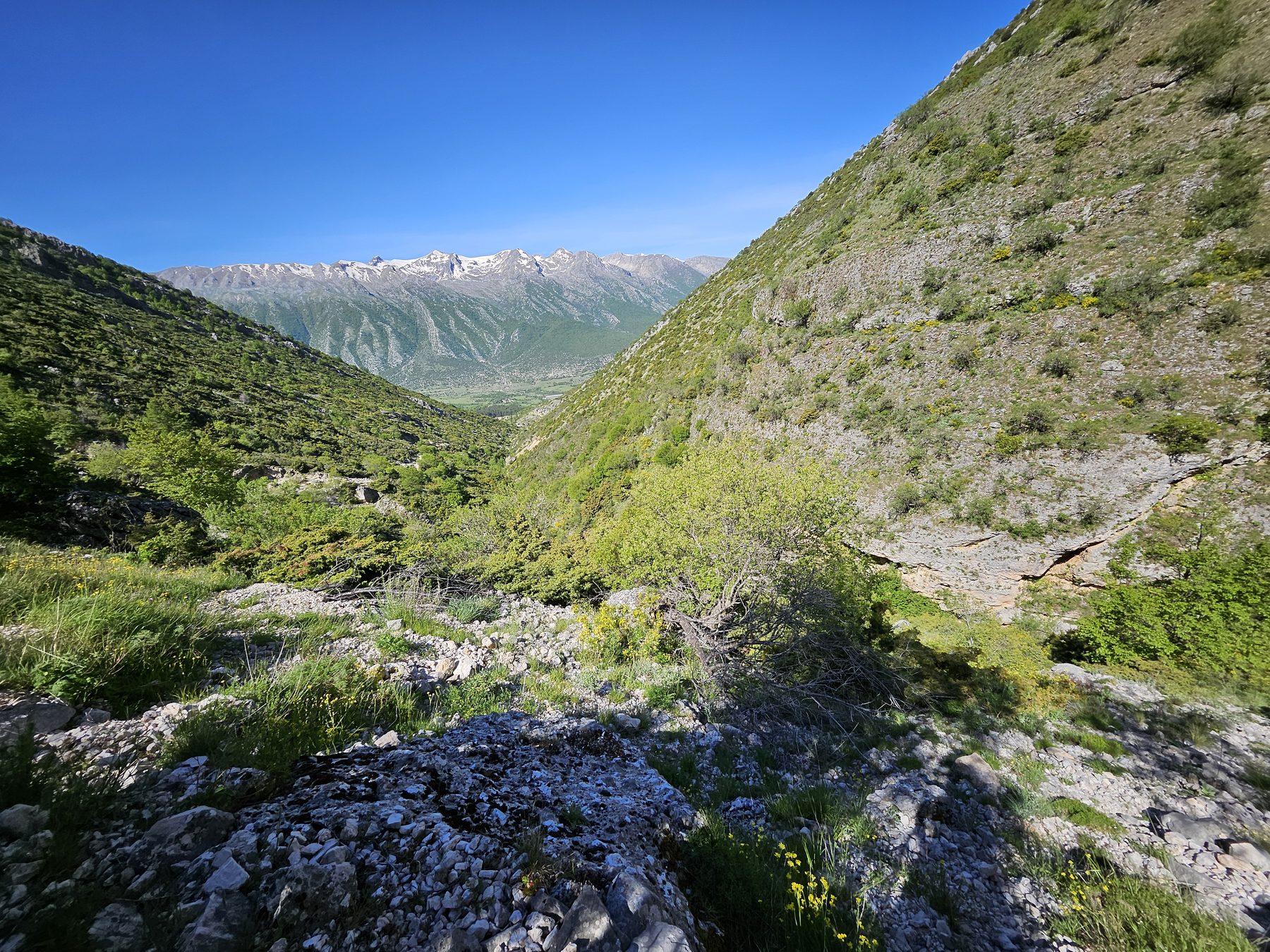 A mountain valley on Stage 8